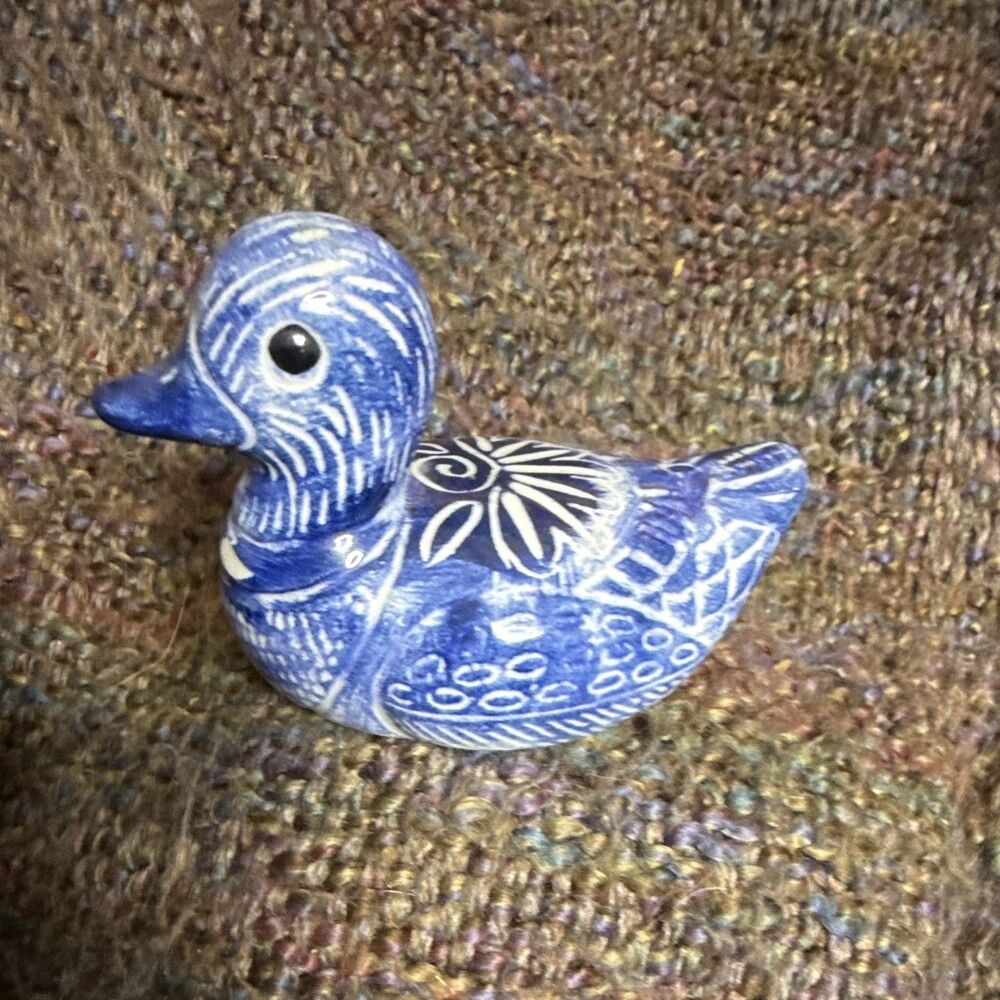 Vintage Blue White Sgraffito Ceramic Duck Figurine Signed Keira Folk Art 4"